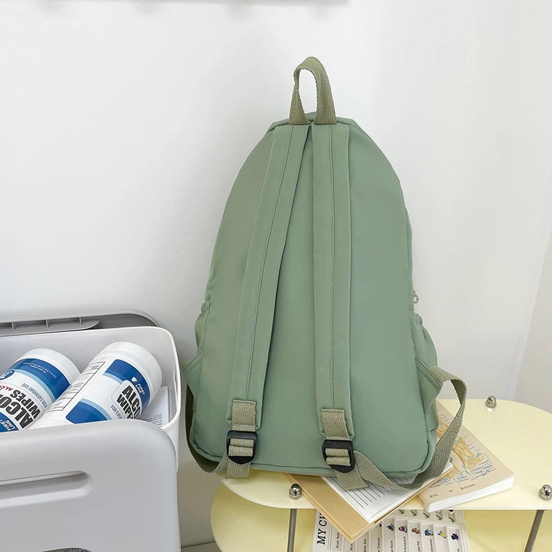 Simple solid color casual backpack, lightweight and high school student bag, multifunctional backpack,Suitable for travel,school